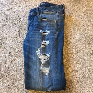 American Eagle Cropped Skinny Jeans- Size 8 Reg 💗